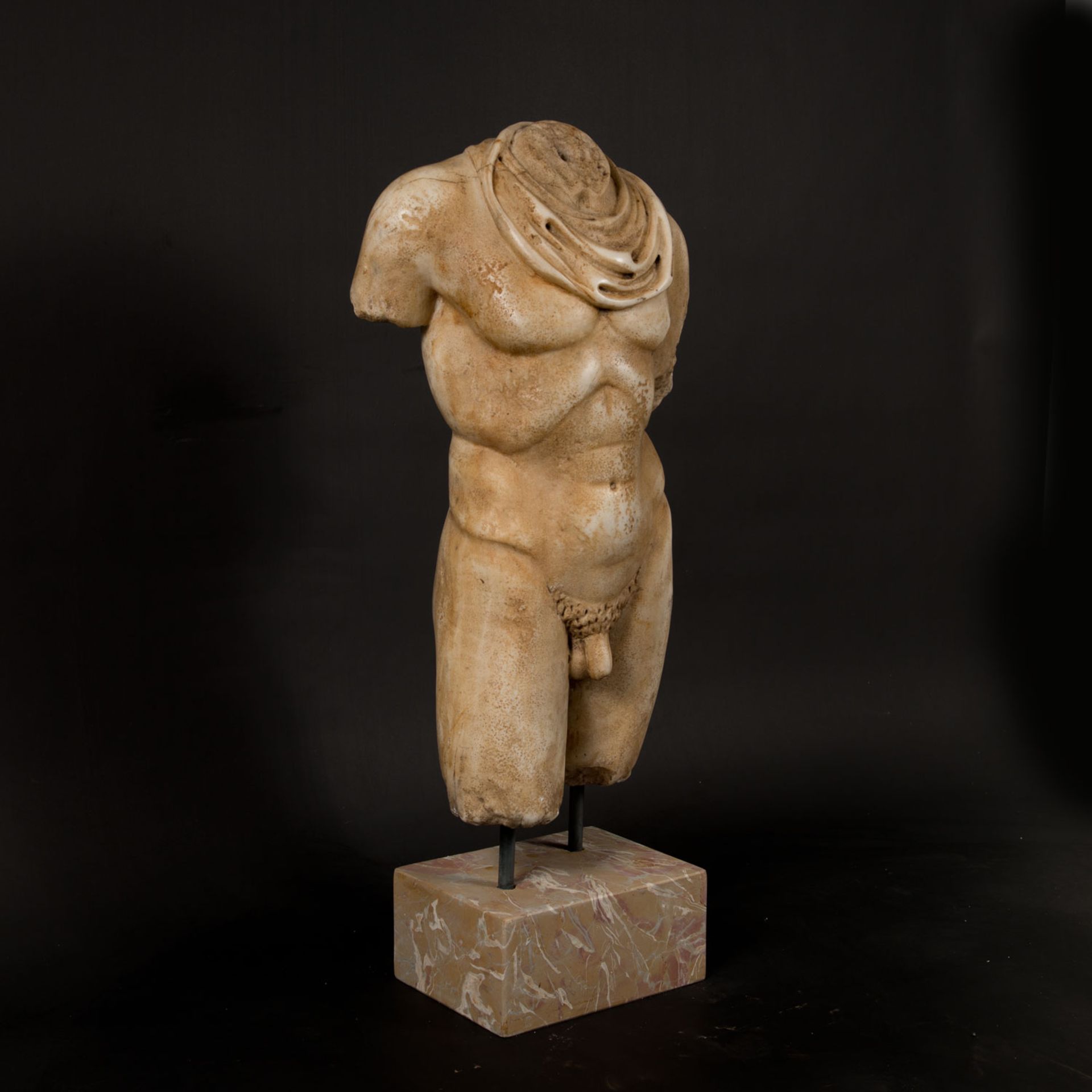 Male Roman marble torso in ancient manner - Image 4 of 6