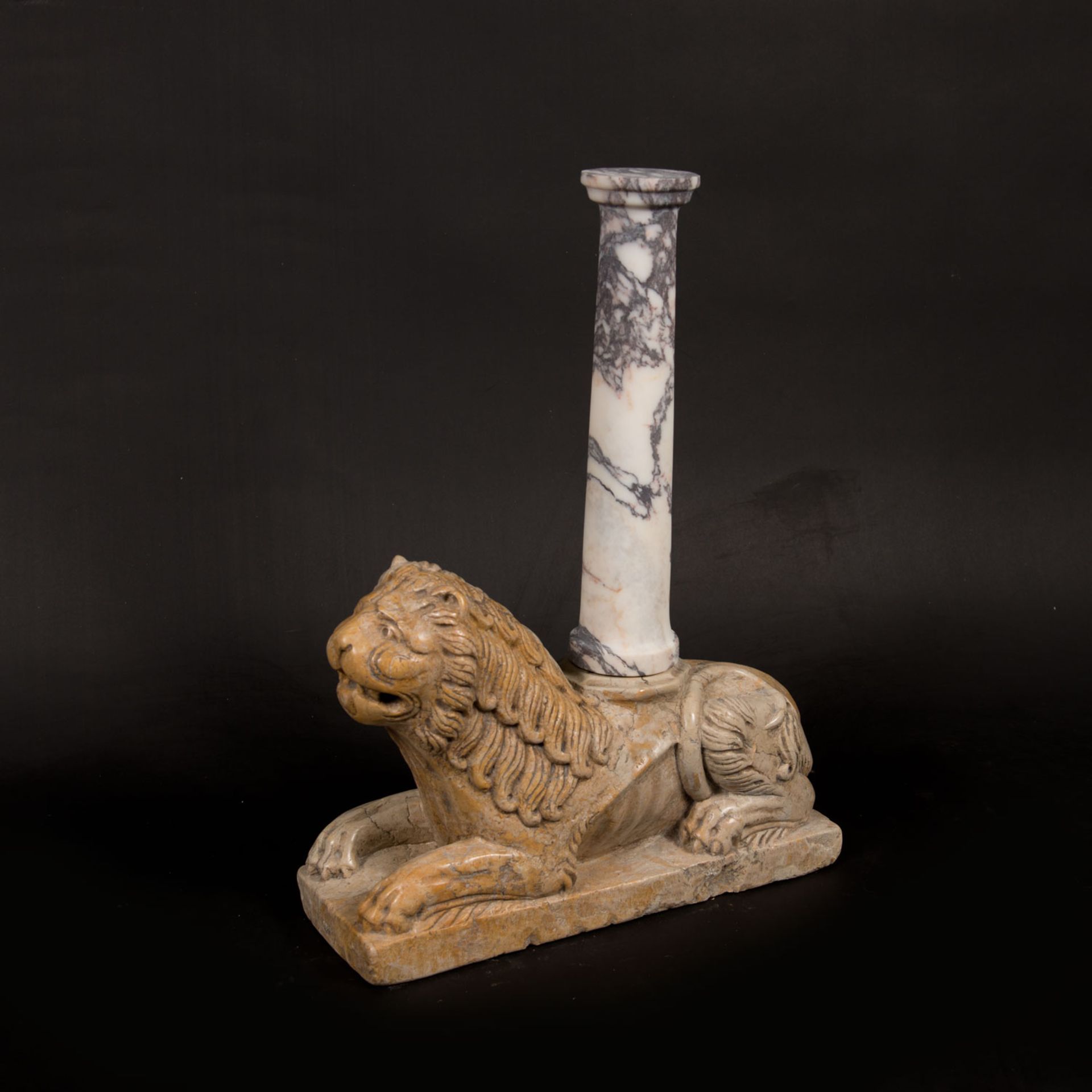 Pair of Romanesque Lions - Bild 3 aus 3