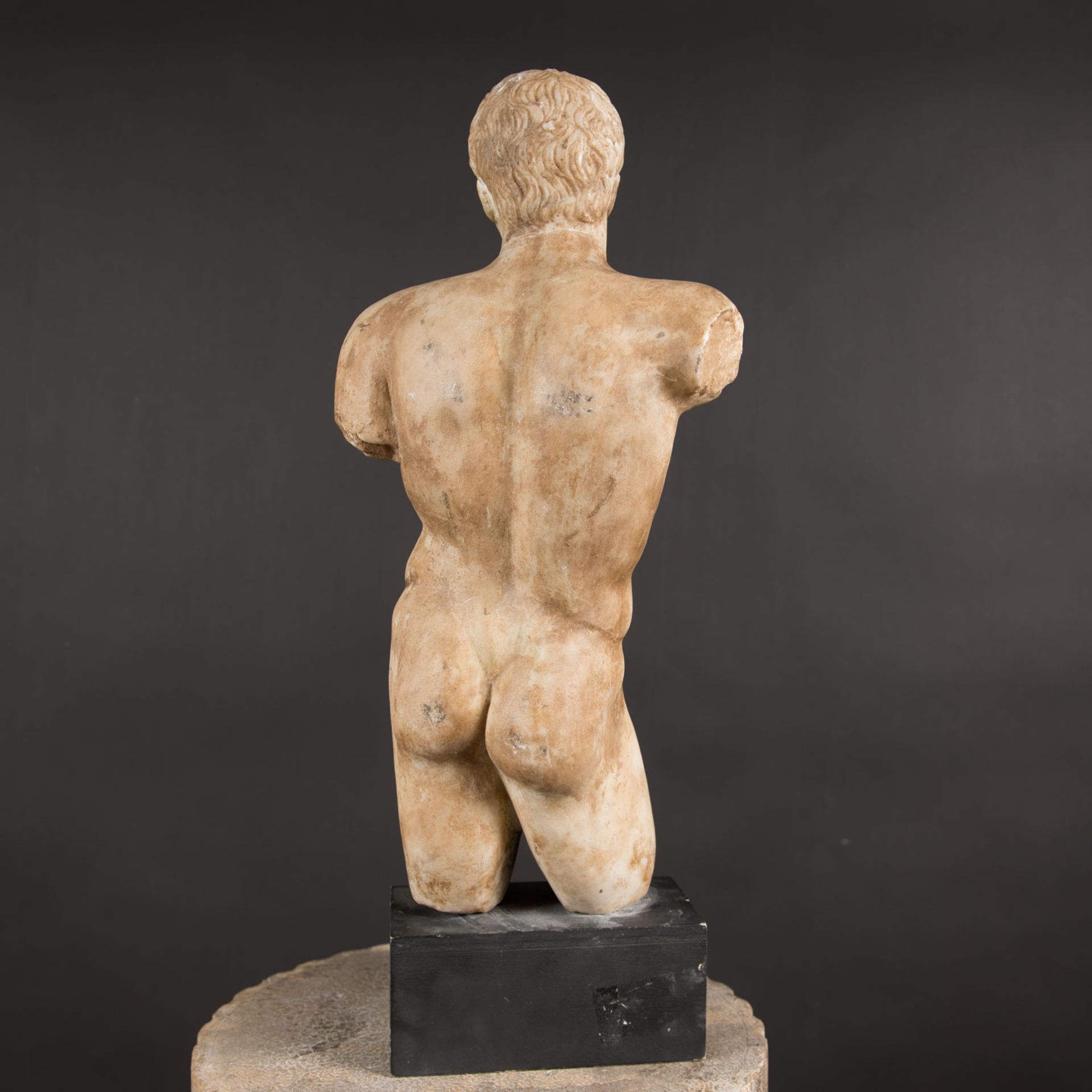 Male torso in ancient manner - Bild 2 aus 3