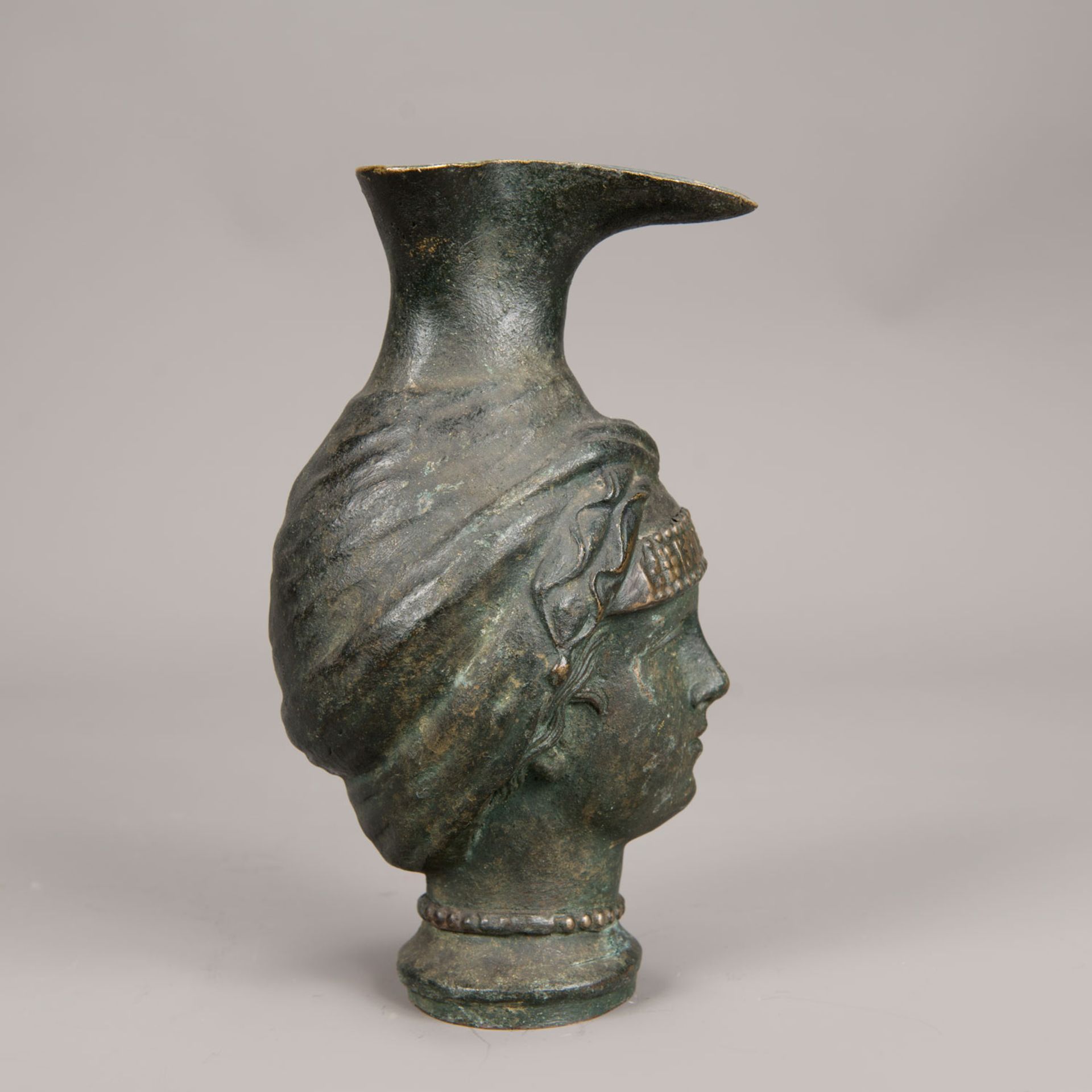 Bronze jug in ancient manner - Bild 2 aus 3