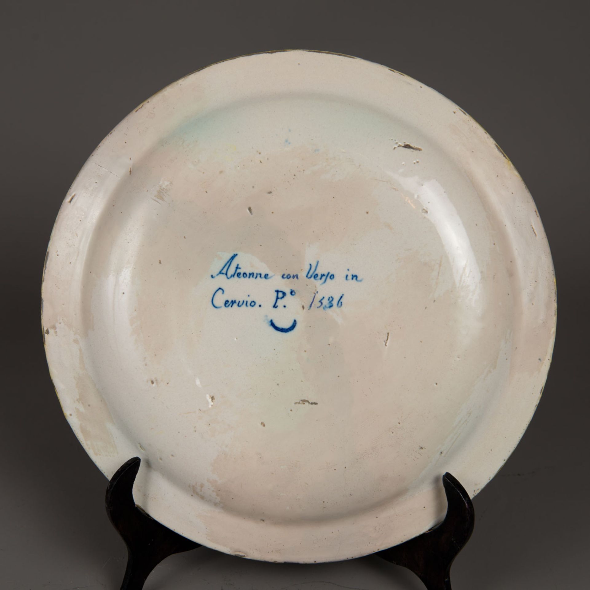 Urbino ceramic dish - Image 2 of 2