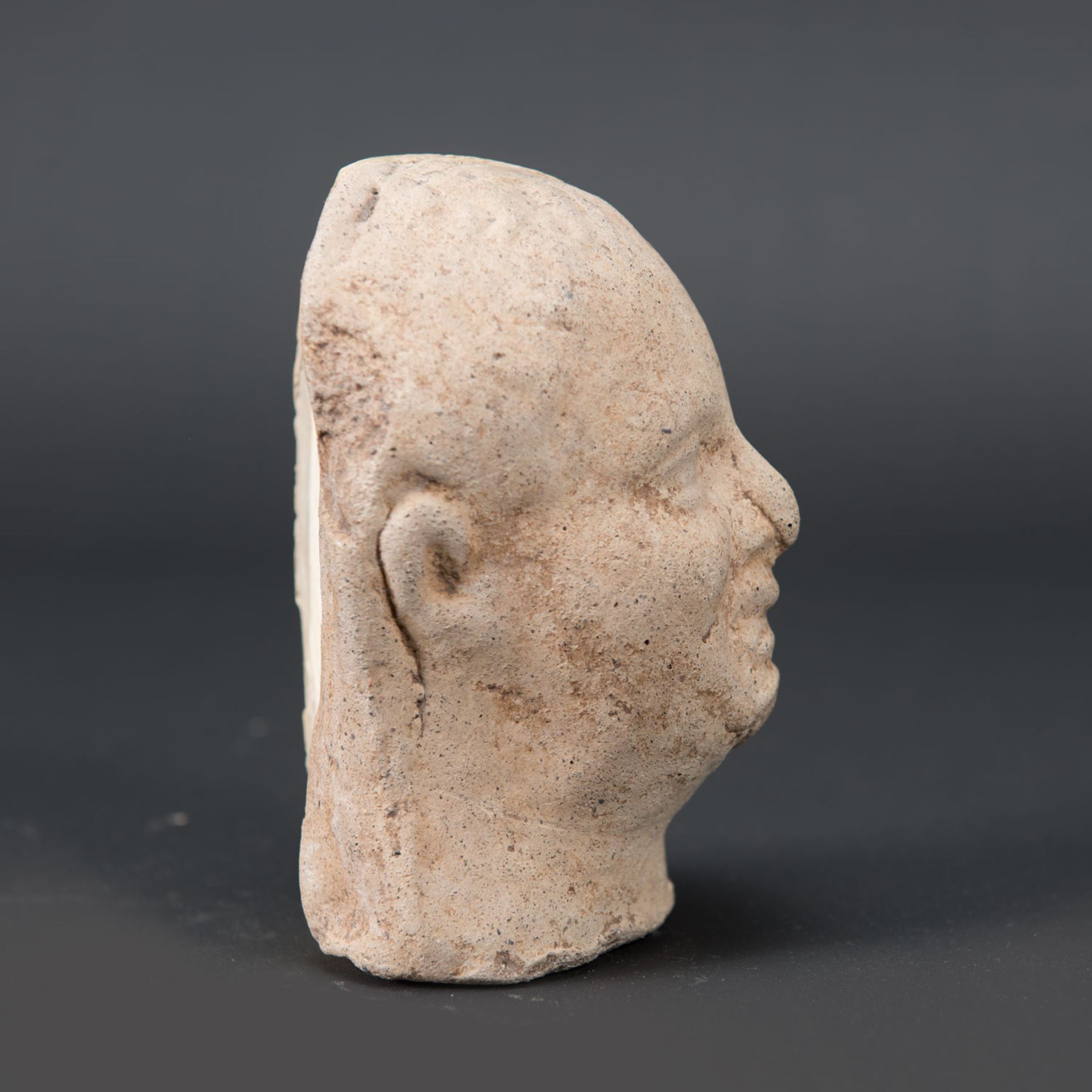 Etruscan terracotta head - Image 2 of 3