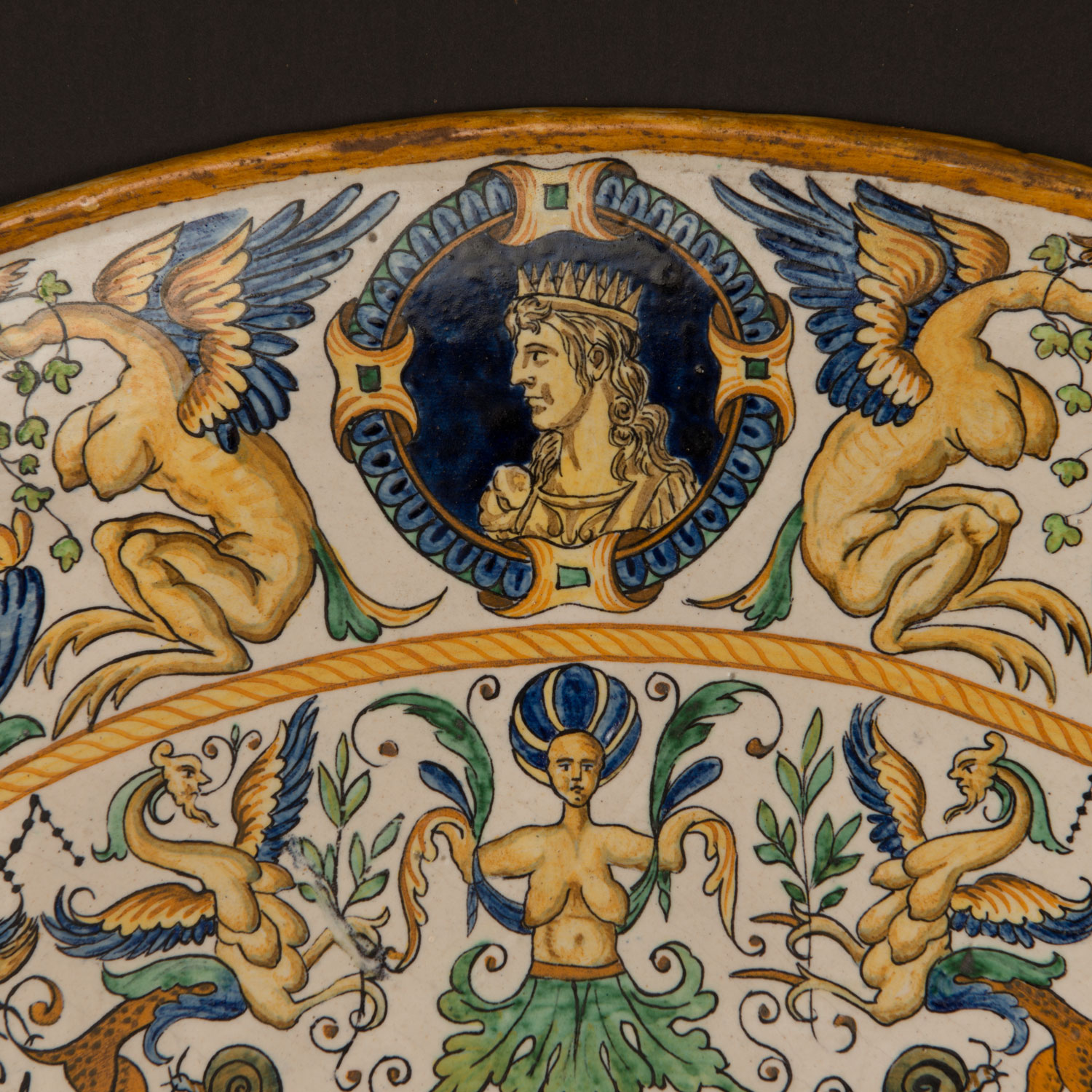 Large majolica Salver - Image 3 of 3