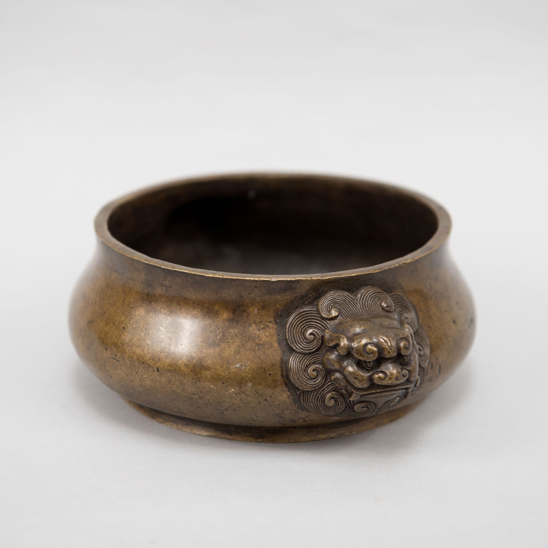Chinese bronze bowl - Image 2 of 3