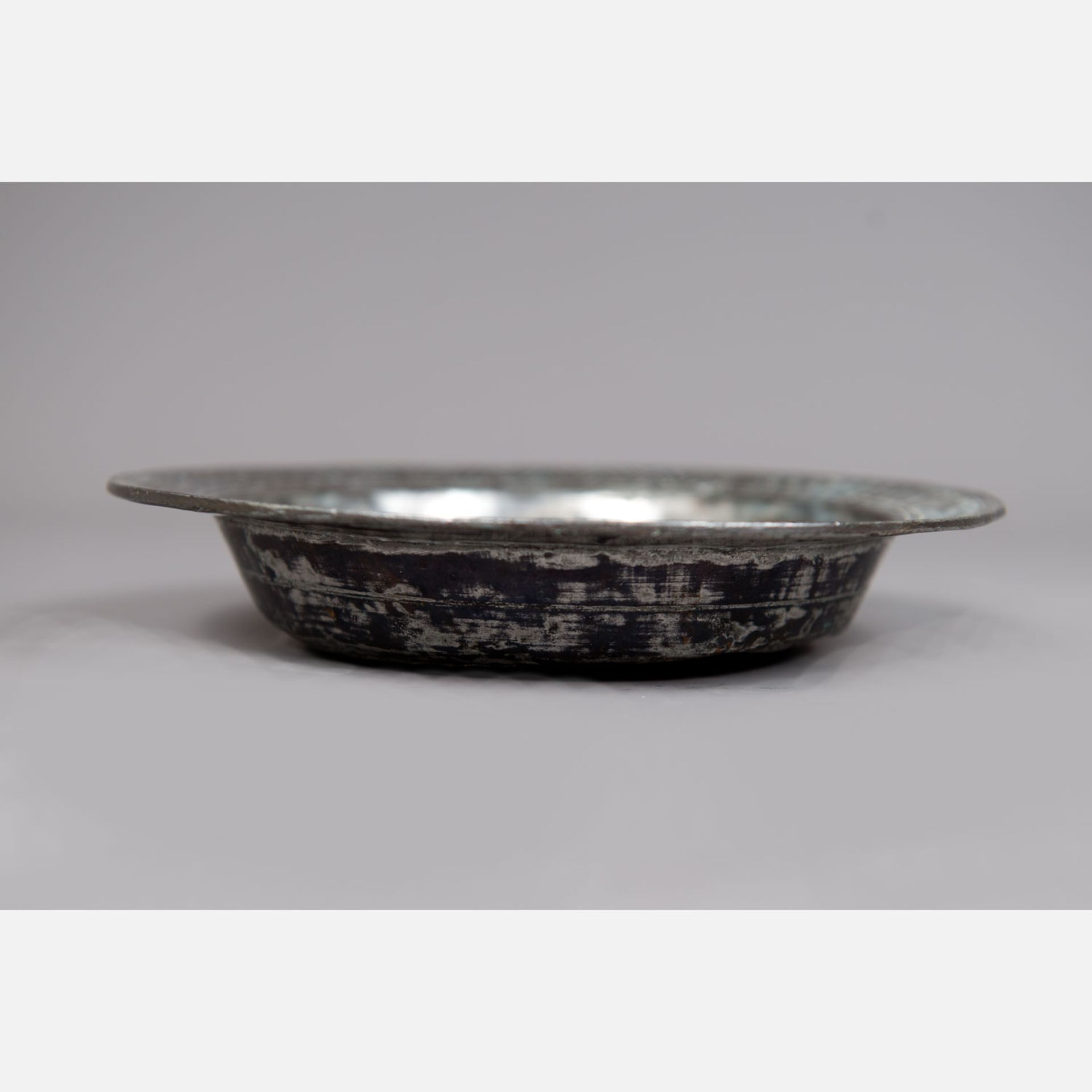 Oriental salver - Image 2 of 3