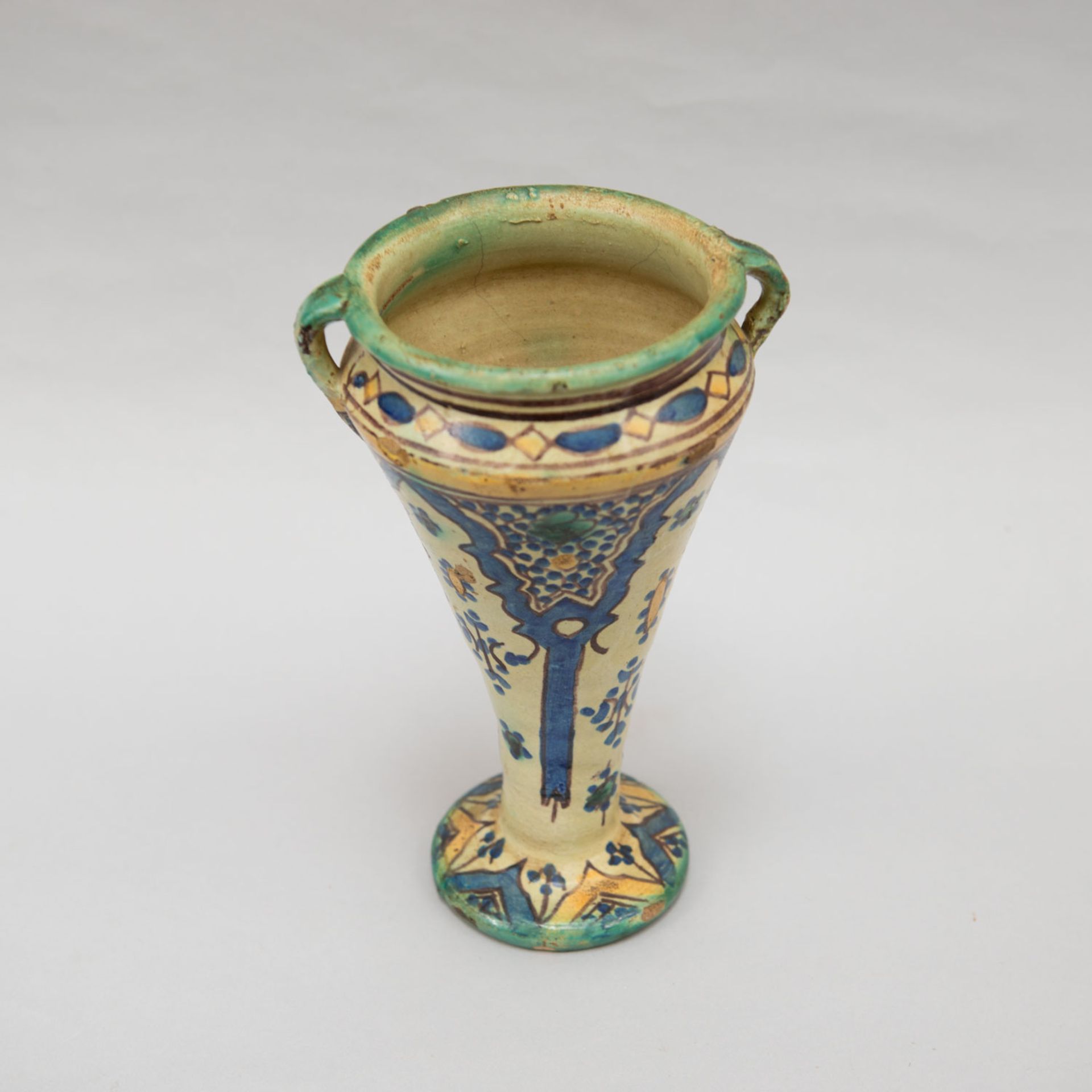 North African ceramic vase - Image 3 of 3