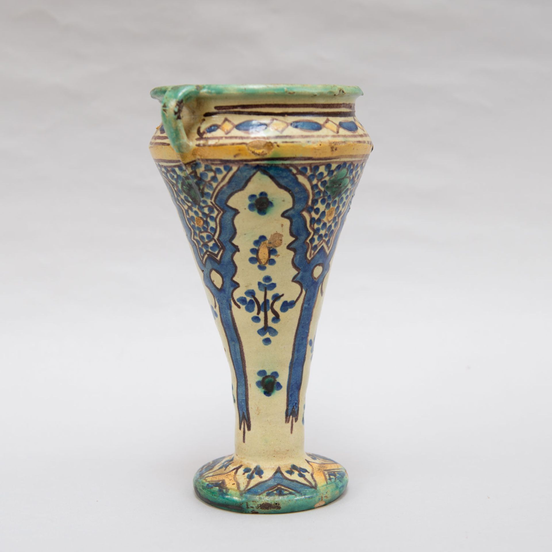 North African ceramic vase - Image 2 of 3