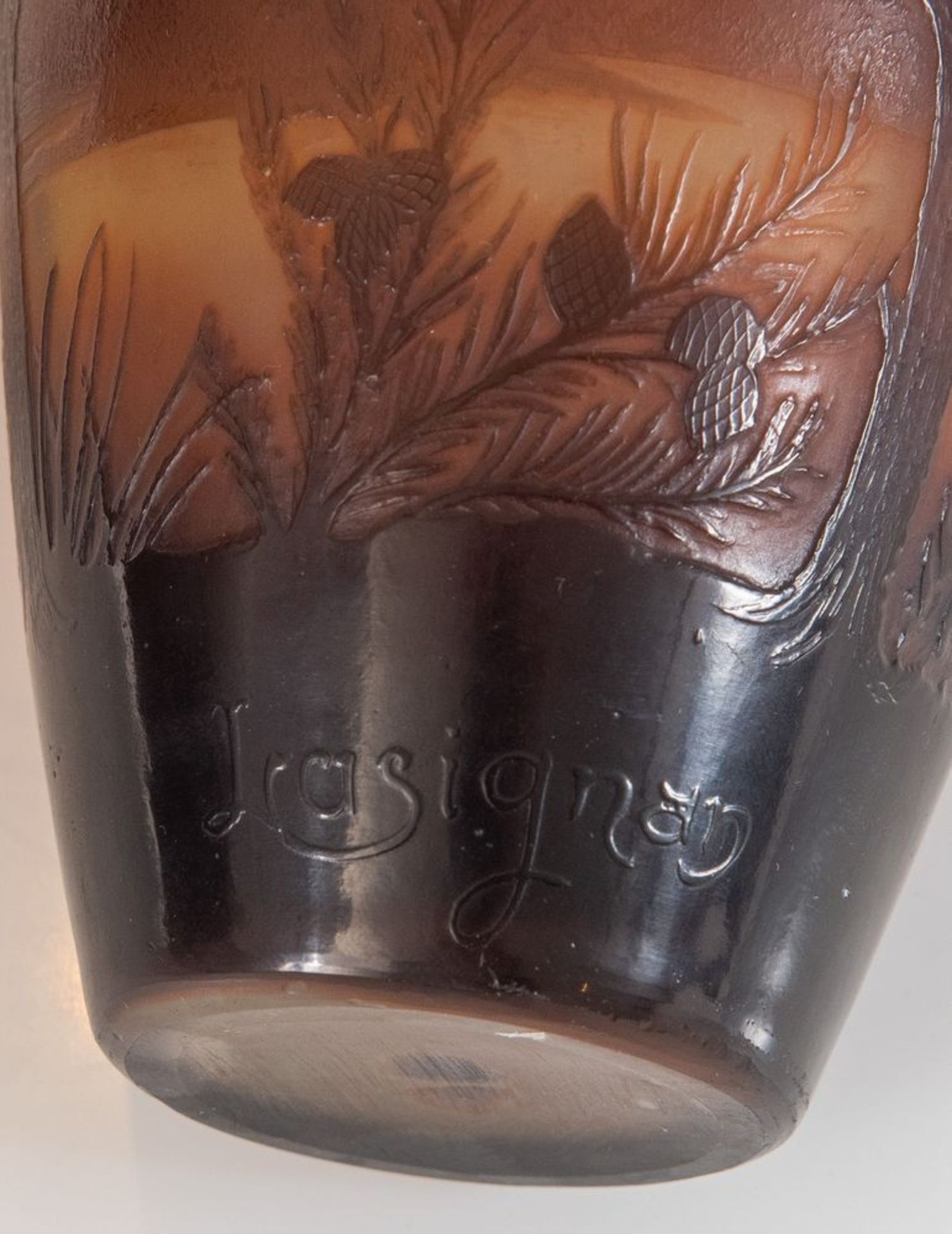 D'ARGENTAL Vaso disegnato da Paul Nicolas in vetro soffiato cammeo. Modello Lusignan. Reca marchio - Bild 3 aus 3