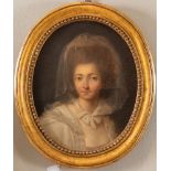 Maestro francese del XVIII secolo. "Ritratto di donna velata". Olio su tela ovale. Cm 56x46.