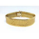 Goldenes Armband