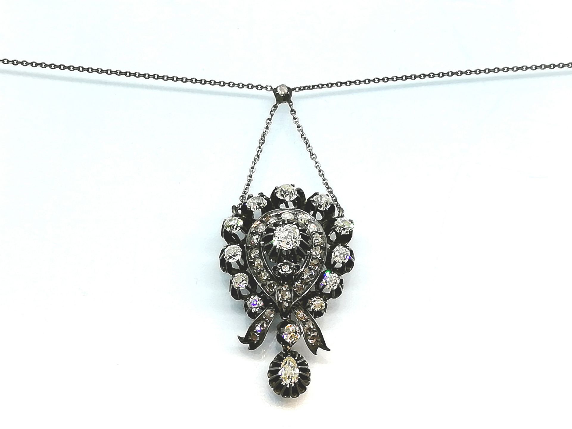 Diamant-Collier, zus.ca.2,40ct.