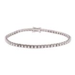 White gold tennis bracelet, decorated with diamonds approx. 5.3 ct.