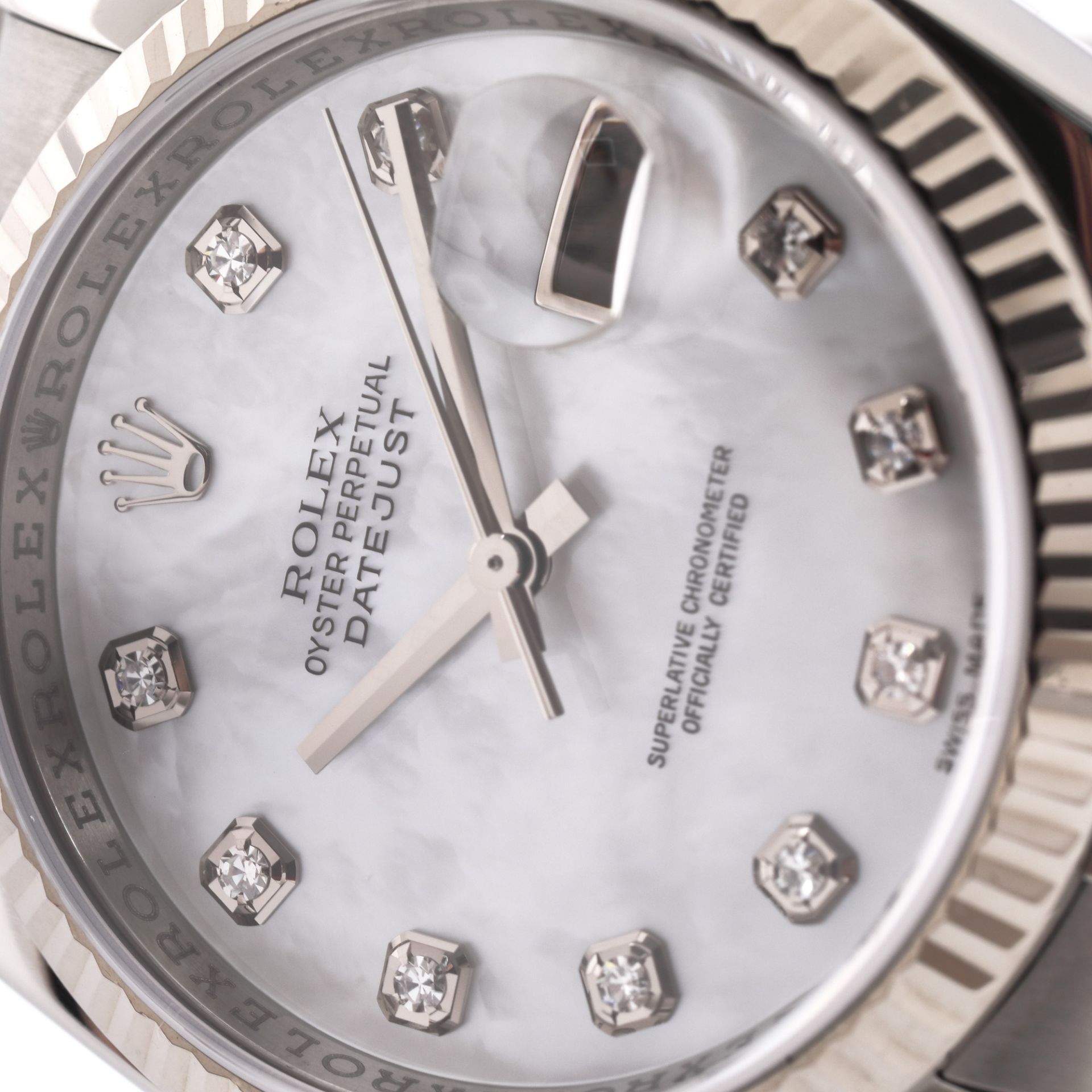 Rolex Oyster Perpetual Datejust wristwatch, unisex, decorated with mother-of-pearl and brilliant cut - Image 2 of 3