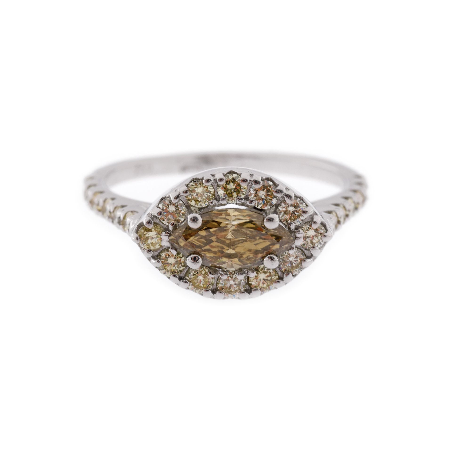 White gold ring, centrally adorned with yellowish-green marquise diamond and yellow diamonds