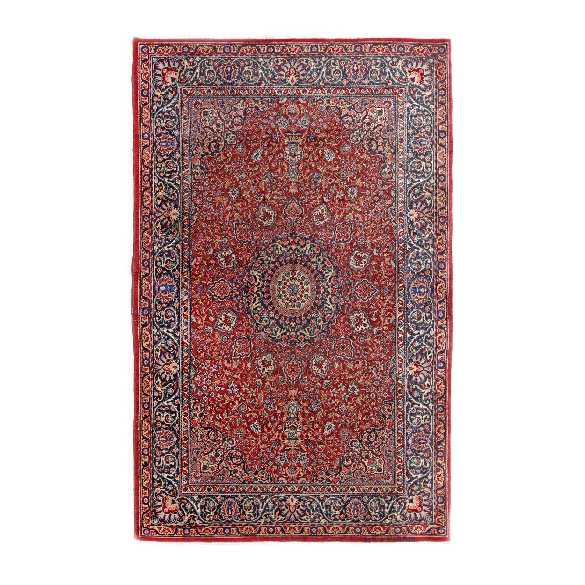 Tabriz wool rug, decorated with medallions and floral motifs specific to the area, approx. 1950