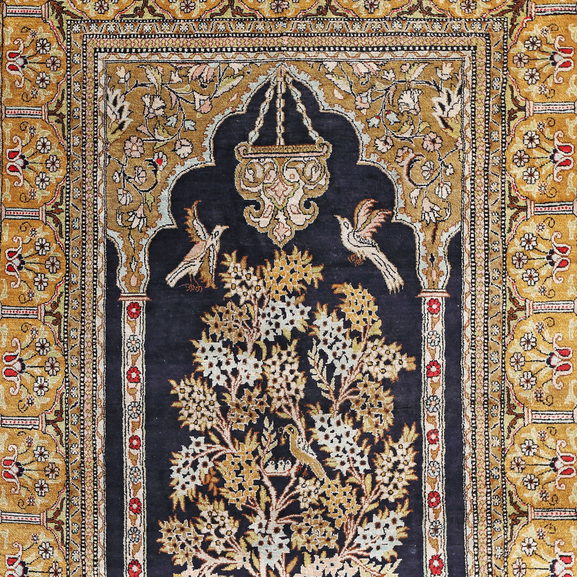 Kashmir prayer mat, silk, decorated with the tree of life motif in the mihrab, India - Bild 2 aus 2