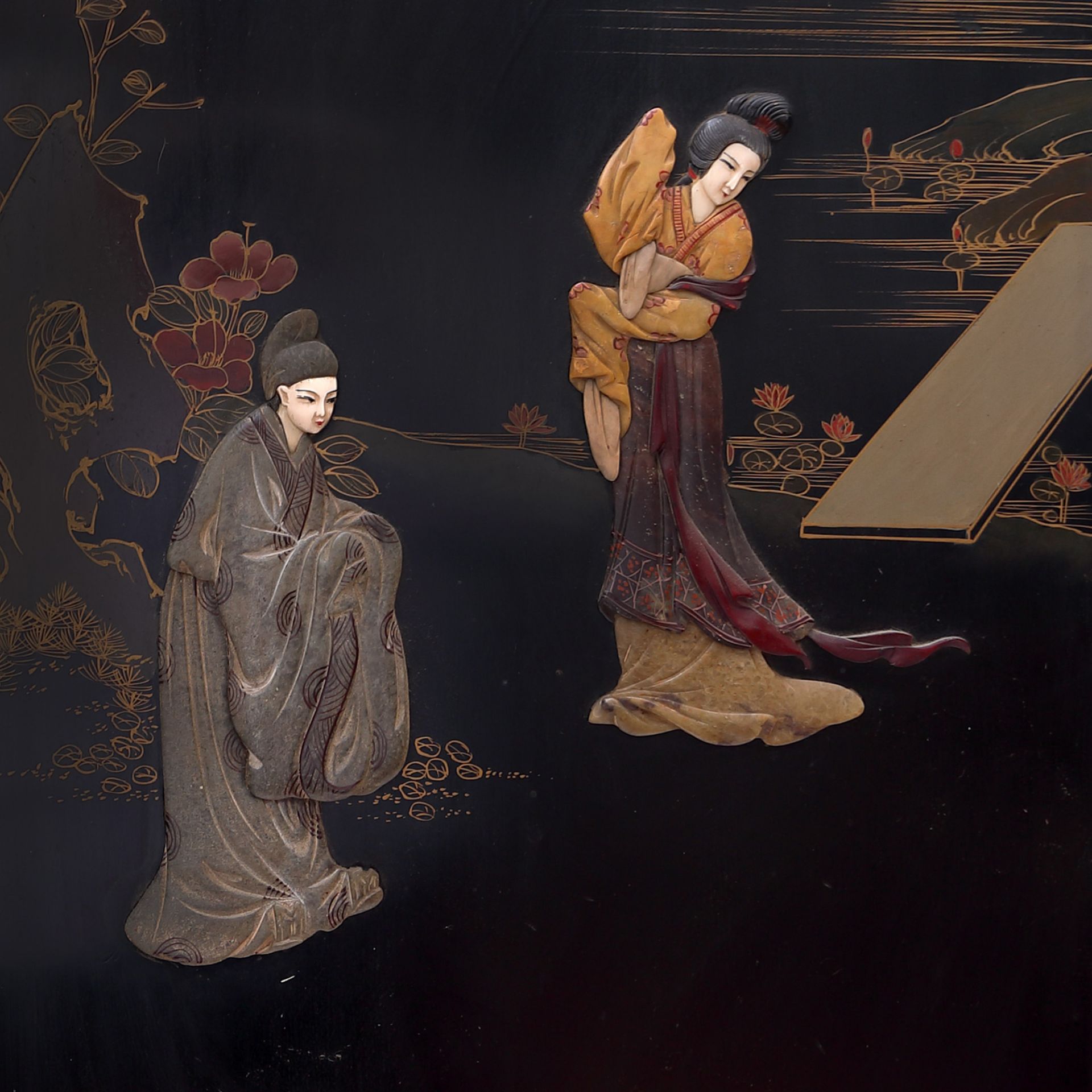 "Courtesans in the Forbidden Palace" - Coromandel-type screen, made of laque de Chine, decorated wit - Image 3 of 9