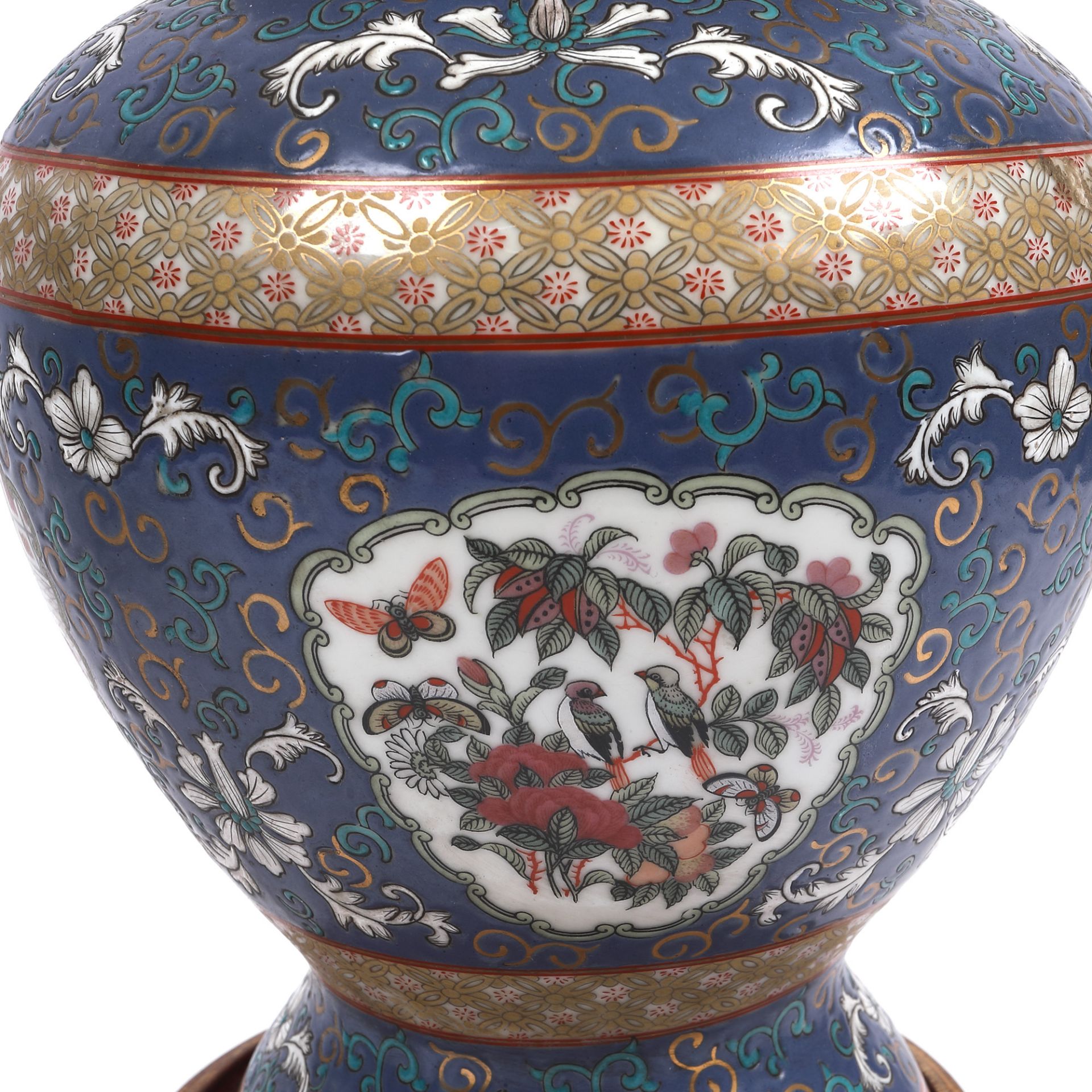 Porcelain and glass lamp, with chinoiserie decoration - Image 4 of 4