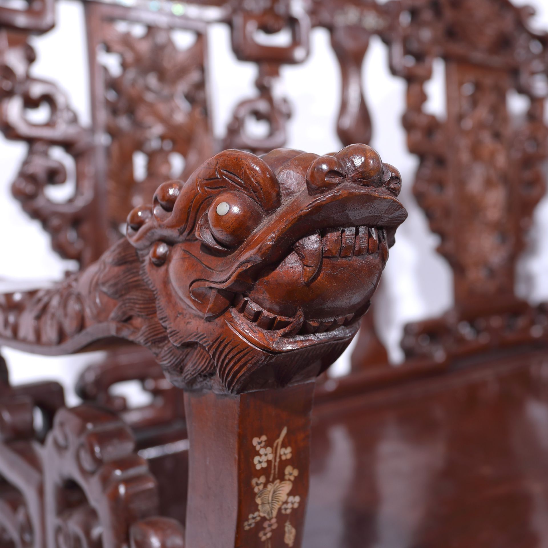 Bench and two armchairs, made of exotic wood with minute pearl inserts, the Republican period, China - Image 6 of 10