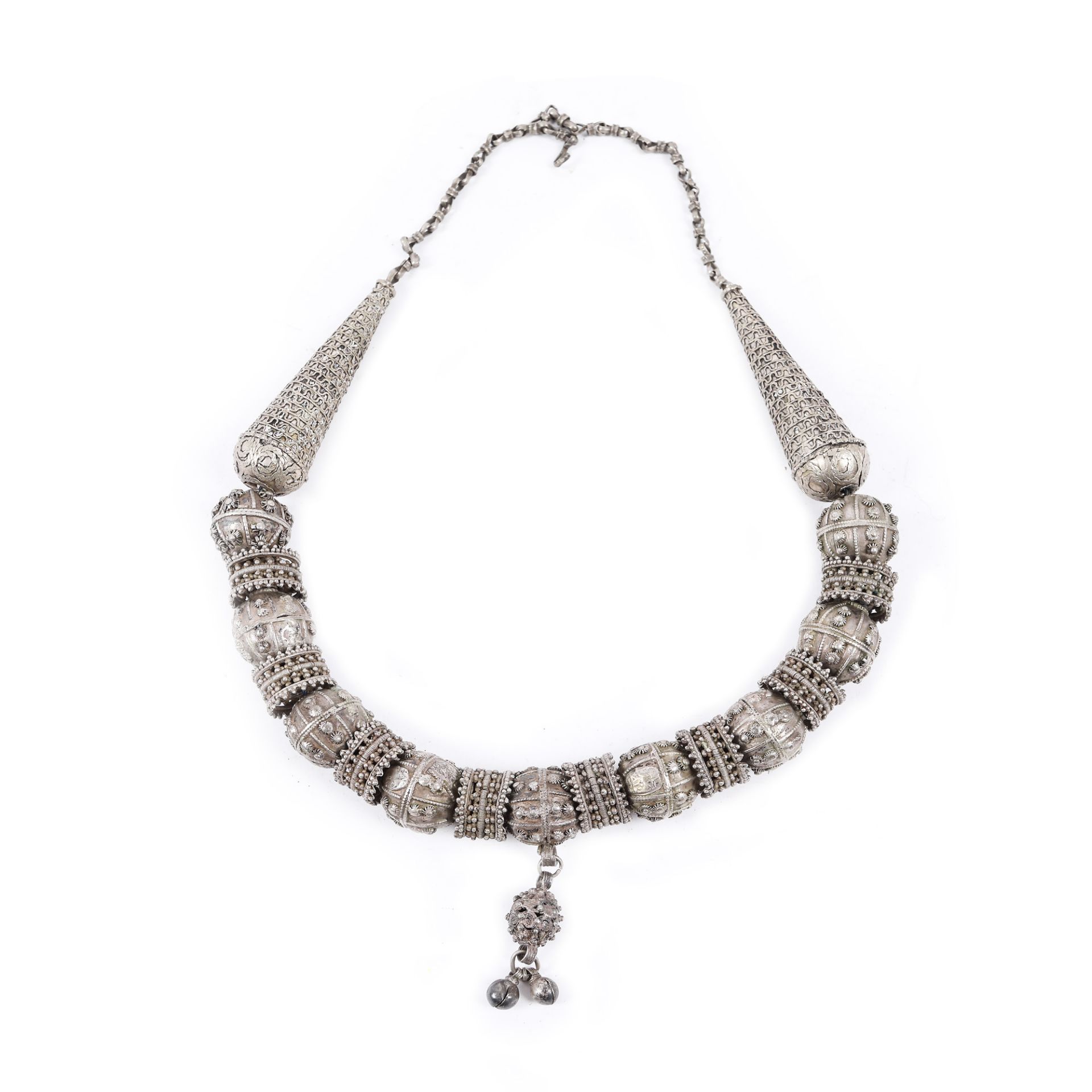 Silver necklace, Yemen, mid-20th century