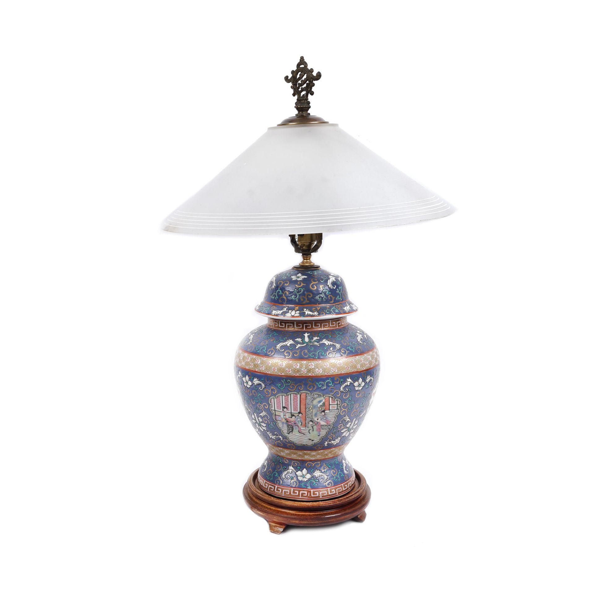 Porcelain and glass lamp, with chinoiserie decoration