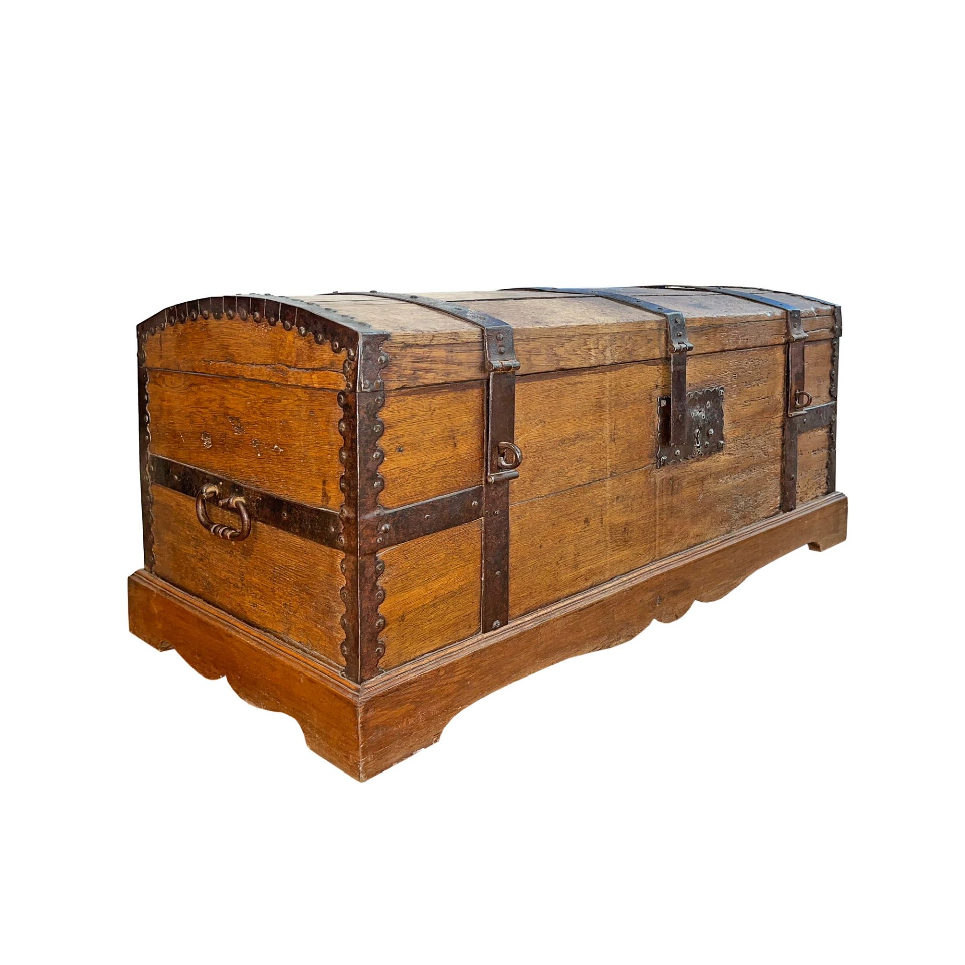 Oak chest with lock, for documents and valuable items, 19th century