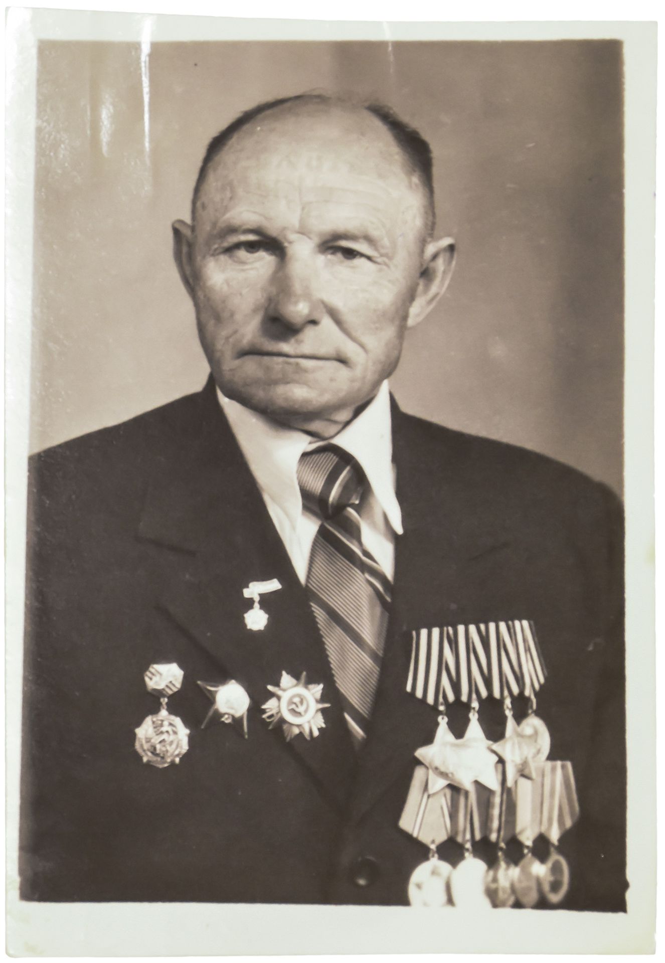 Portrait of Slava Ivan Barov, the full Cavalier of Order of Glory. Photograph. 1970s. 8x6 cm.