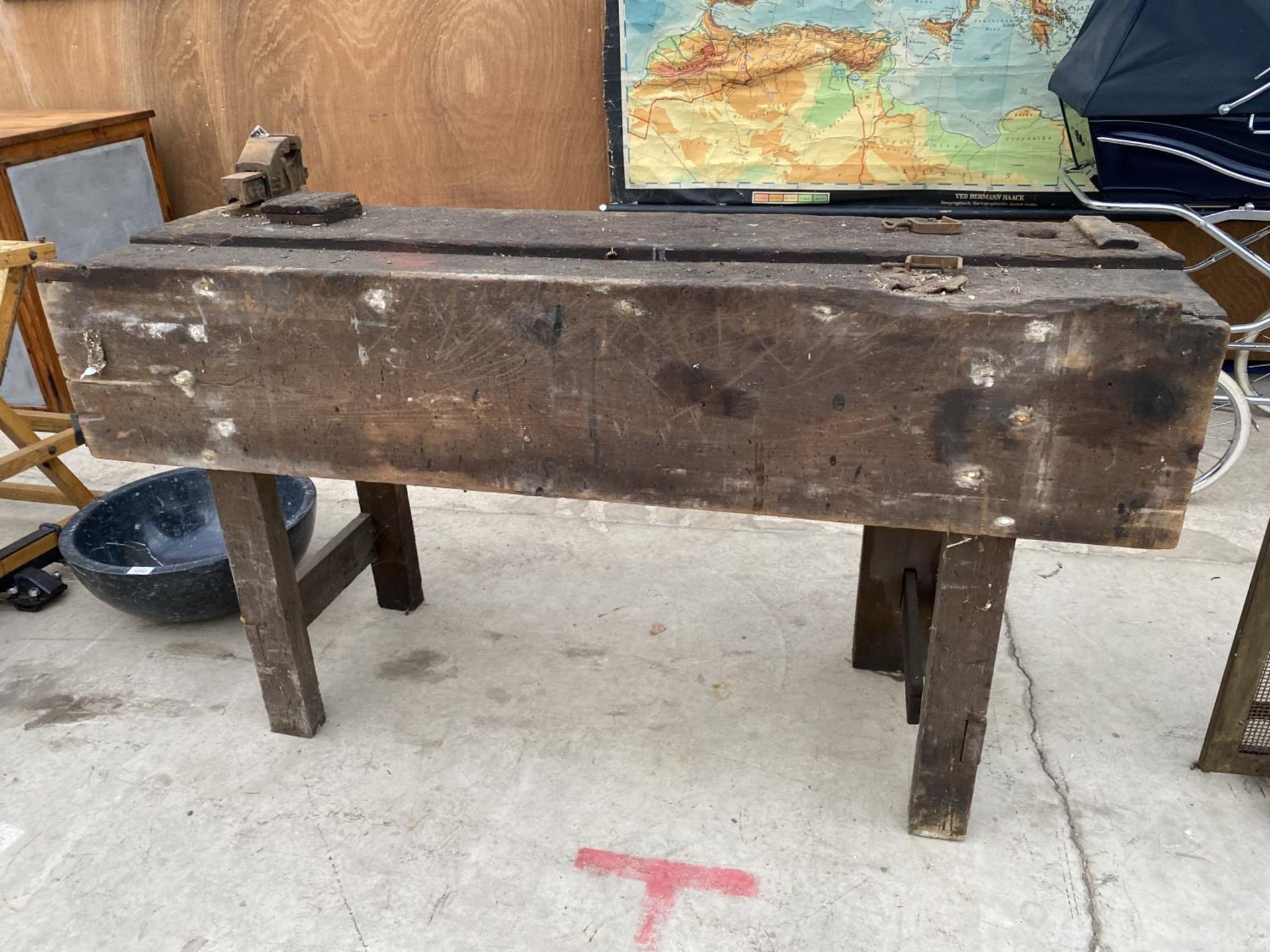 A VINTAGE WOOD WORK BENCH WITH WOODEN LEG VICE AND A SMALL RECORD BENCH VICE - Image 4 of 4