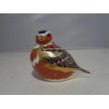 A ROYAL CROWN DERBY BIRD PAPERWEIGHT WITH GOLD STOPPER