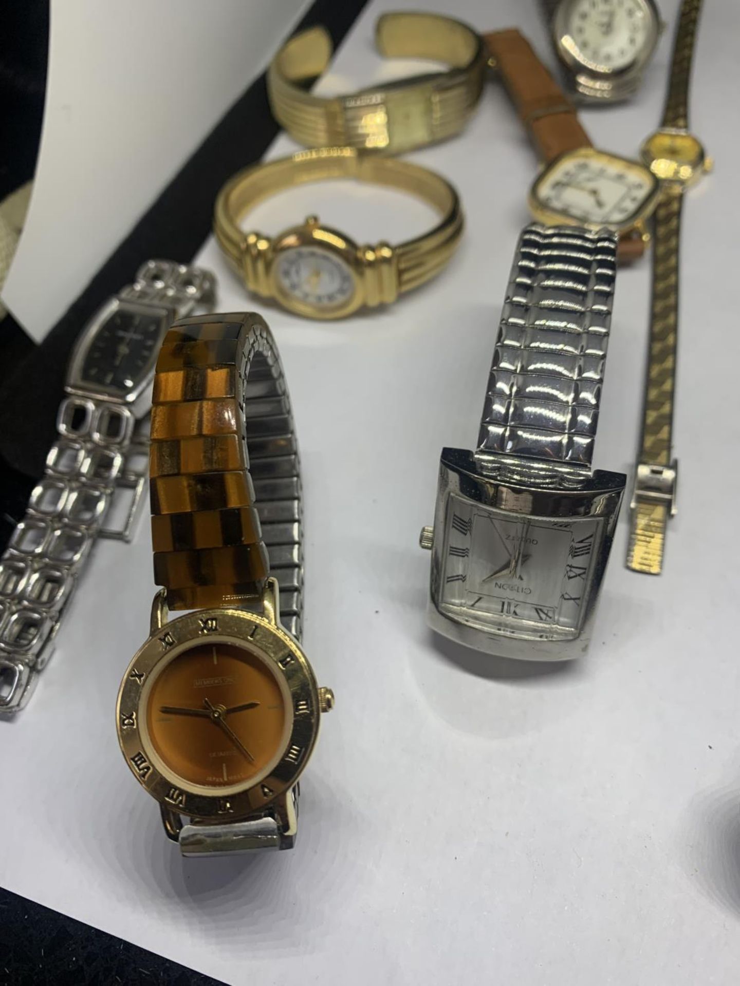 TWELVE VARIOUS FASHION WATCHES - Image 4 of 5