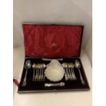 A CASED GEORGE F. WILLIS SILVERSMITH NORTHWICH HALLMARKED SHEFFIELD H.W. BREAKFAST SET TO COMPRISE