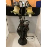 A HEAVY RESIN TWO FEMALE FIGURINE TABLE LAMP WITH FLORAL STYLE FROSTED GLASS SHADES, HEIGHT APPROX