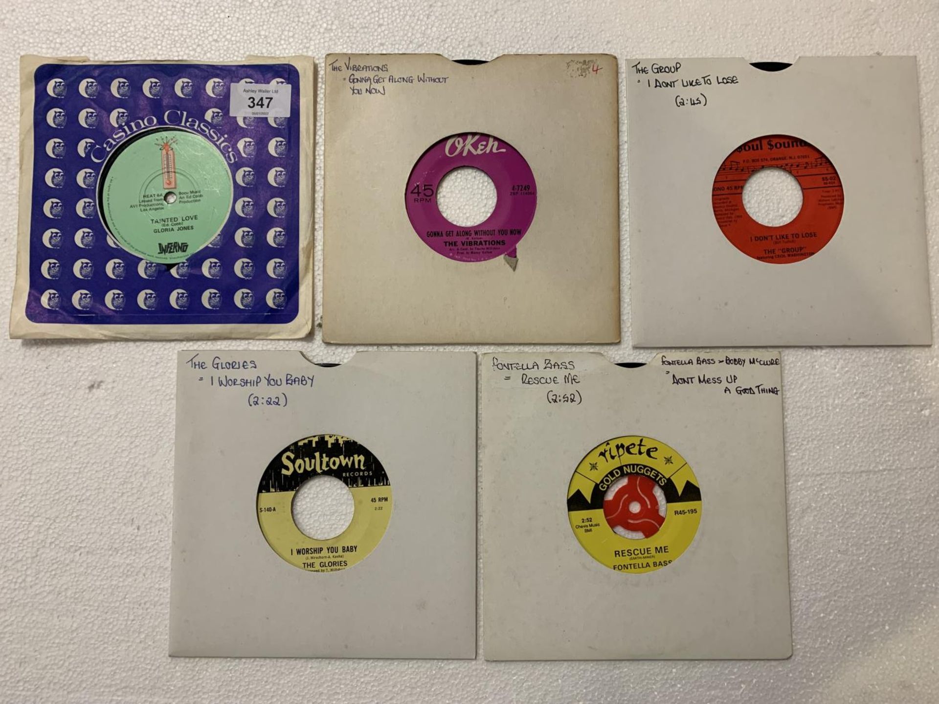 FIVE 7 INCH VINYL FUNK / SOUL RECORDS TO INCLUDE: GLORIA JONES, FONTELLA BASS, THE VIRBRATIONS,