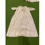 A QUANTITY OF VINTAGE CHILDREN'S LINEN CLOTHES TO INCLUDE DRESSES, ETC