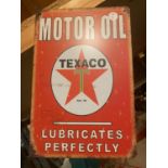 A TIN TEXACO MOTOR OIL SIGN