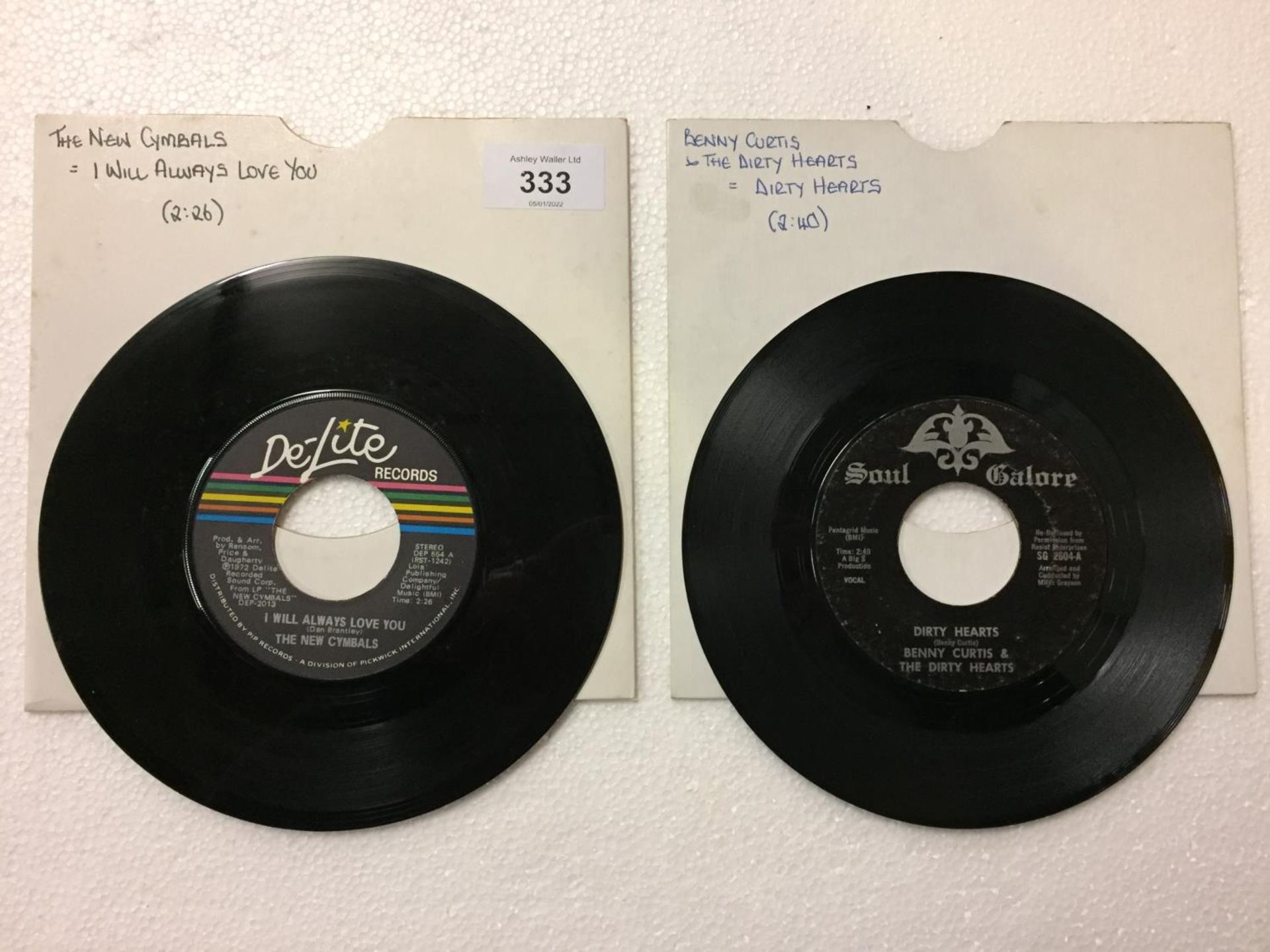 TWO US RELEASE 7 INCH VINYL FUNK / SOUL RECORDS TO INCLUDE: 'I WILL ALWAYS LOVE YOU' BY THE NEW