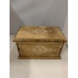 A PINE WOODEN BOX WITH MOTHER OF PEARL INLAY, SIZE HEIGHT 15CM, LENGTH 27CM, DEPTH 17CM