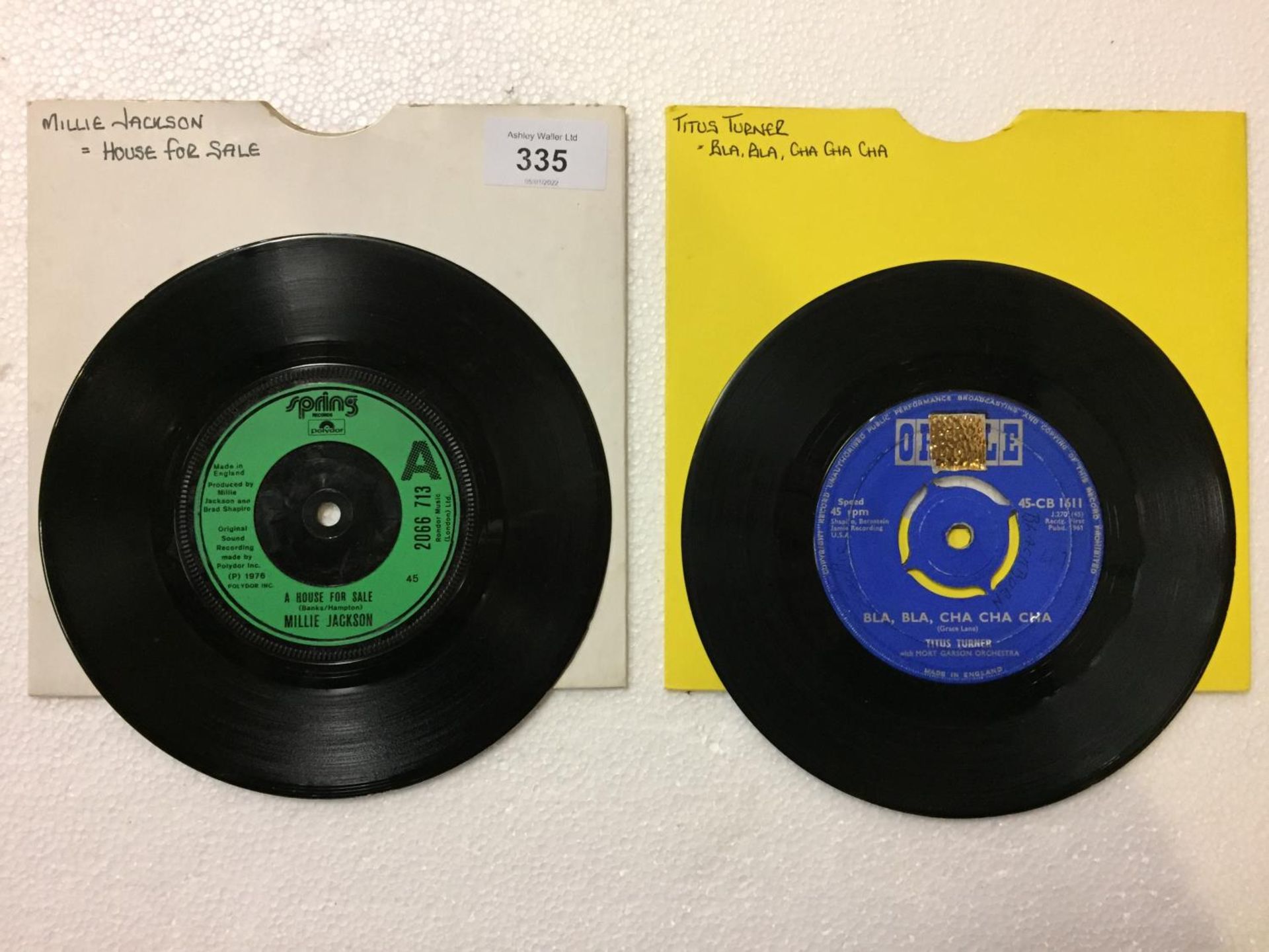 TWO UK RELEASE 7 INCH VINYL FUNK / SOUL RECORDS TO INCLUDE: 'HOUSE FOR SALE' BY MILLIE JACKSON