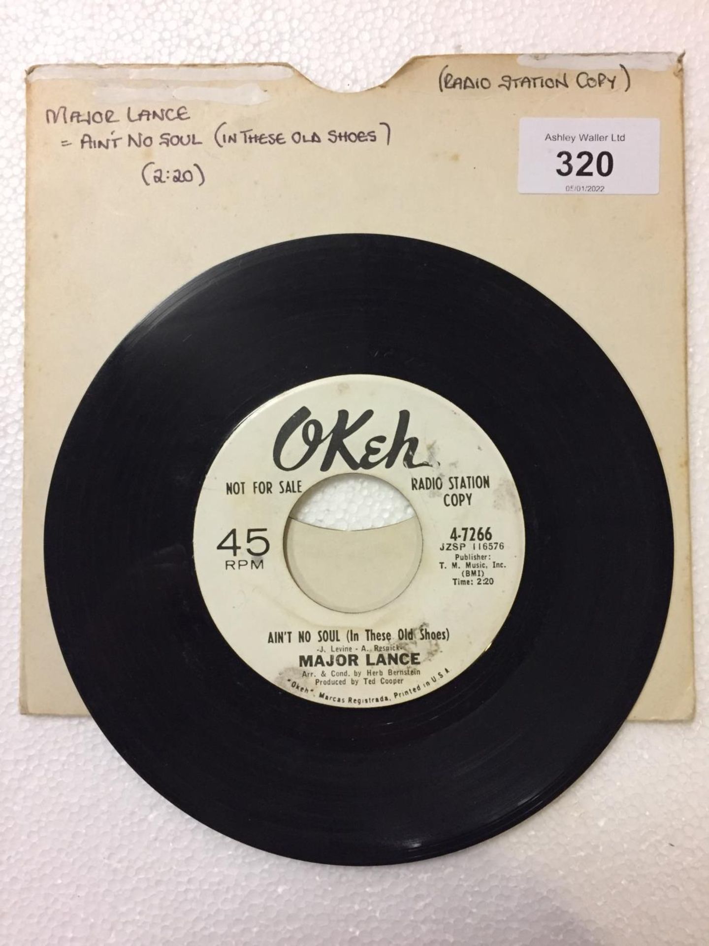 A US RADIO STATION COPY 7 INCH VINYL FUNK / SOUL RECORD 'AIN'T NO SOUL (IN THESE OLD SHOES)' BY