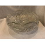 A LARGE HEAVY CUT GLASS BOWL DIAMETER: 29CM