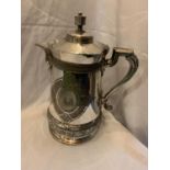 A HEAVY DECORATIVE SILVER PLATE LIDDED JUG HEIGHT 35CM