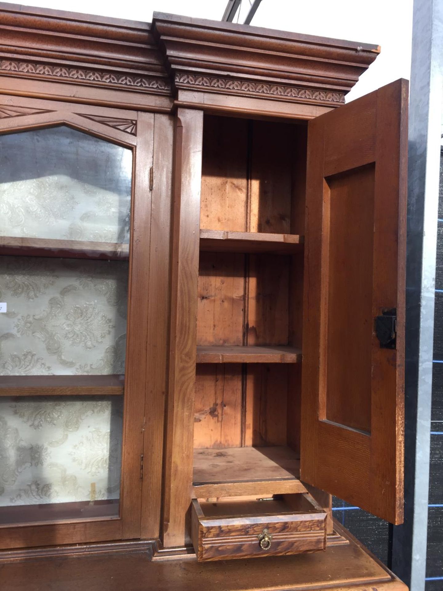 A VICTORIAN SCUMBLED PINE DRESSER, 74" WIDE, WITH INVERTED BREAKFRONT UPPER PORTION, HAVING PANELLED - Image 9 of 10