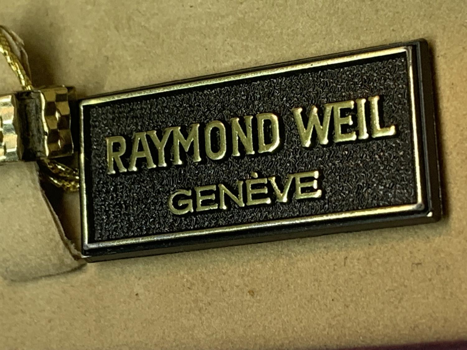 A RAYMOND WEIL GENEVE LADIES WRISTWATCH 18 CARAT GOLD PLATED WITH ORIGINAL BOX AND A SERVICE - Image 2 of 4