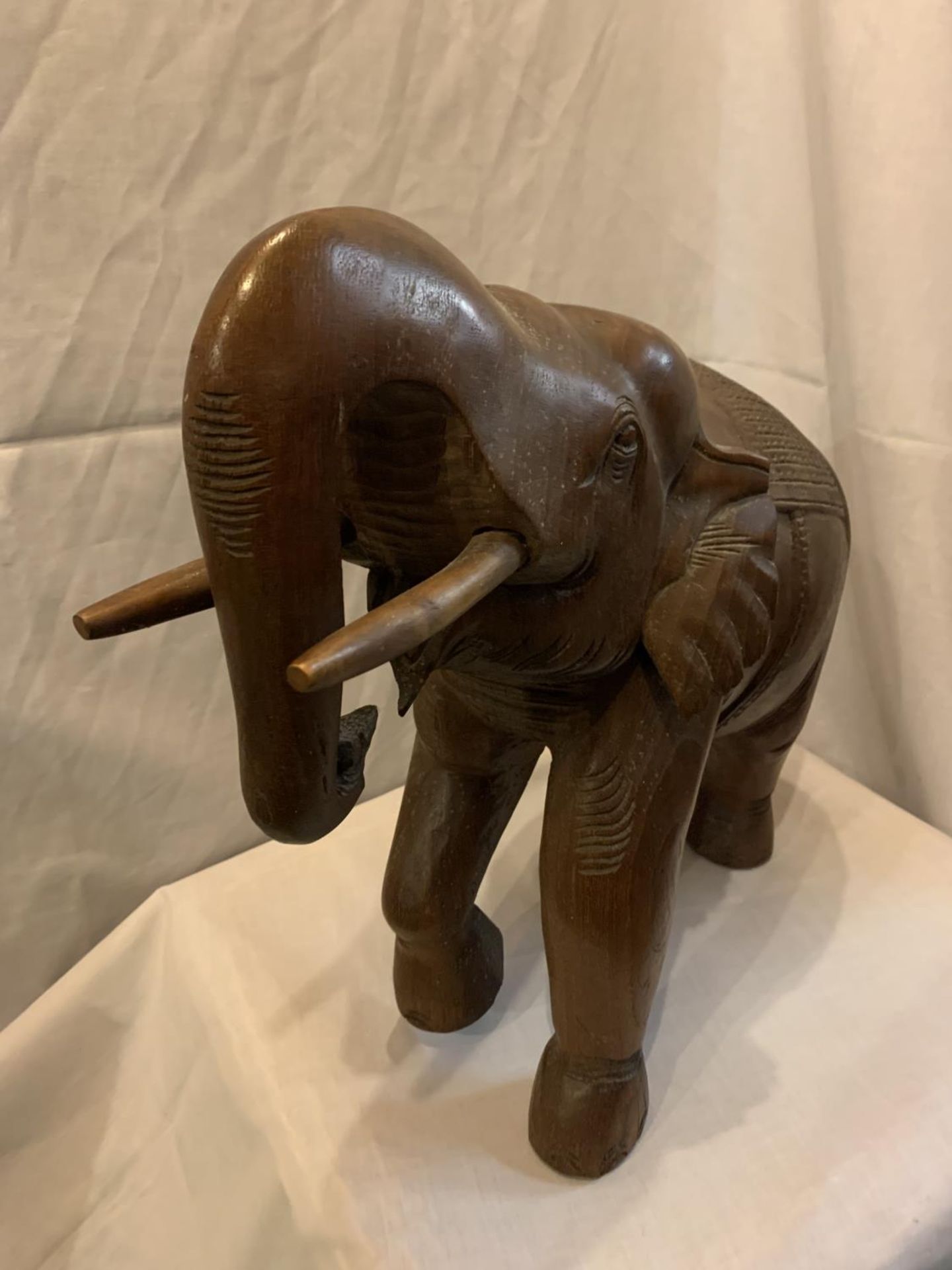 A LARGE HARDWOOD TREEN ELEPHANT - Image 2 of 3