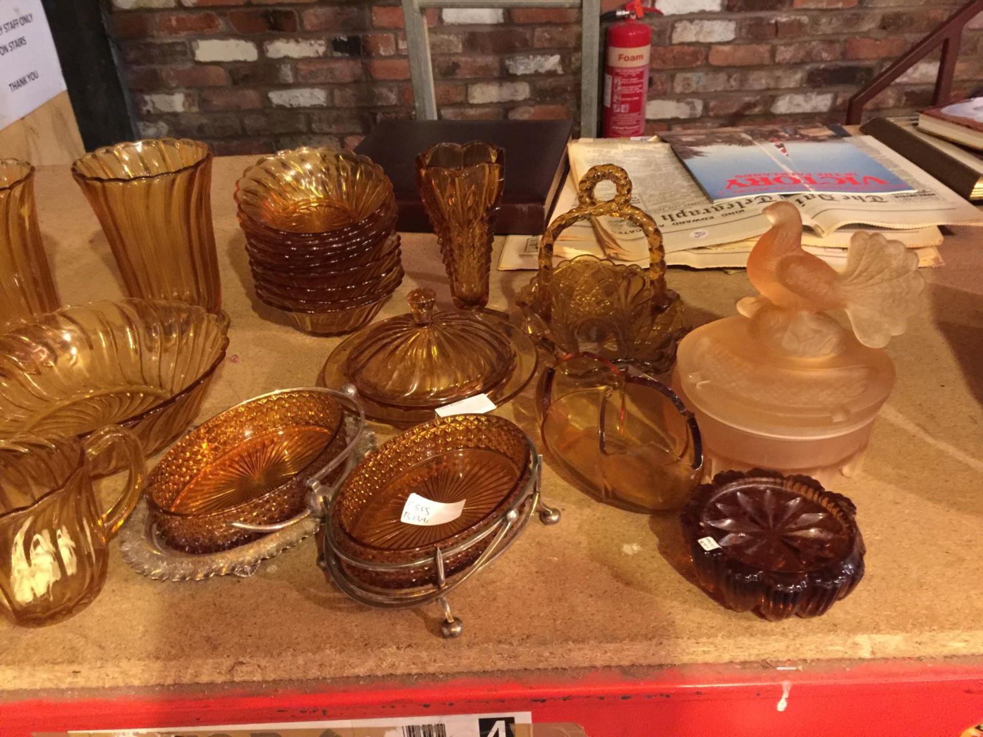 A QUANTITY OF AMBER COLOURED GLASSWARE TO INCLUDE, VASES, BOWLS, JUG, ETC - Image 3 of 3