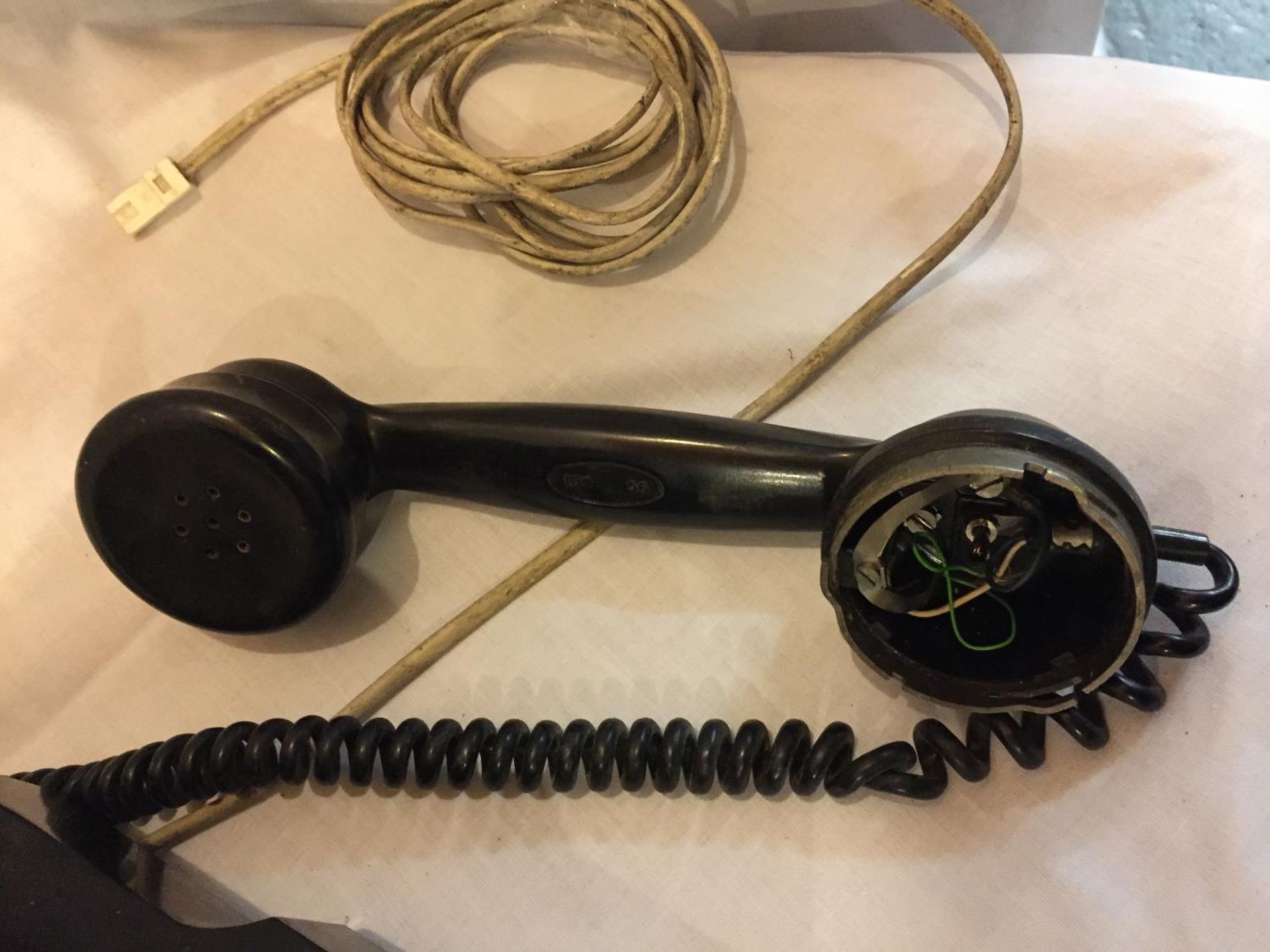 A VINTAGE BLACK BAKELITE TELEPHONE. RECEIVER A/F - Image 5 of 5