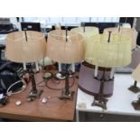 AN ASSORTMENT OF TABLE LAMPS WITH SHADES