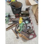 AN ASSORTMENT OF VINTAGE TOOLS TO INCLUDE A MINCER, A BRACE DRILL, AND VINTAGE WOOD PLANES ETC