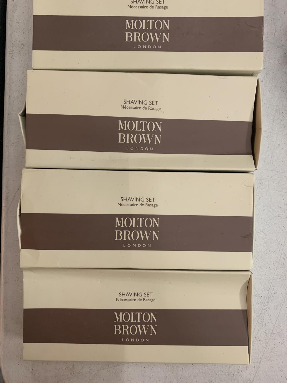 EIGHT MOLTON BROWN SHAVING SETS - Bild 2 aus 3