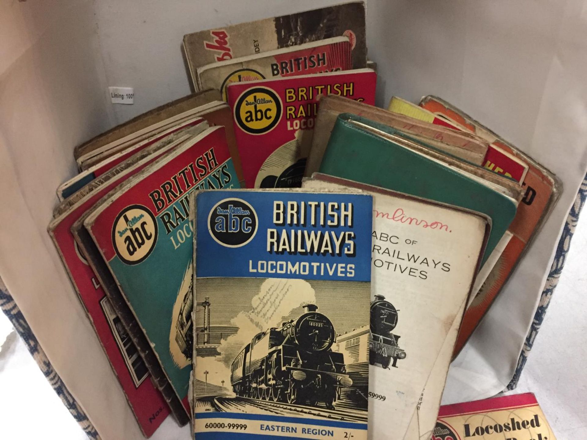 A NUMBER OF BRITISH RAILWAY LOCOMOTIVES TRAIN BOOKS - Image 4 of 4